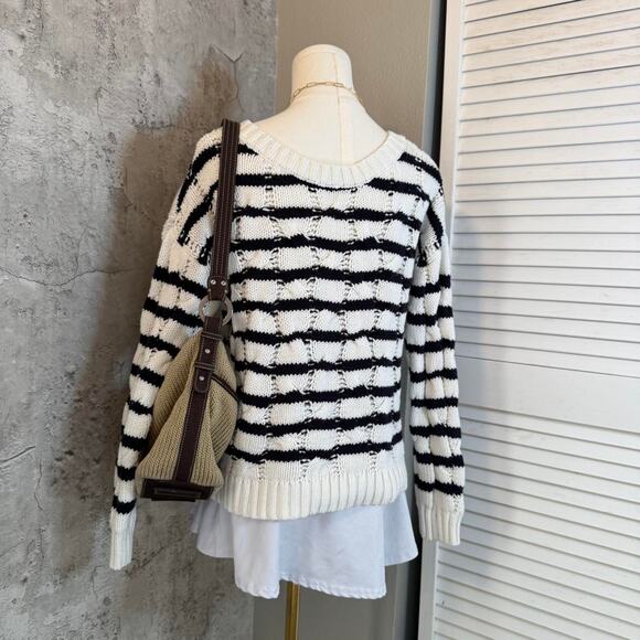 Aeropostale Black & White Striped Sweater - Picture 7 of 8